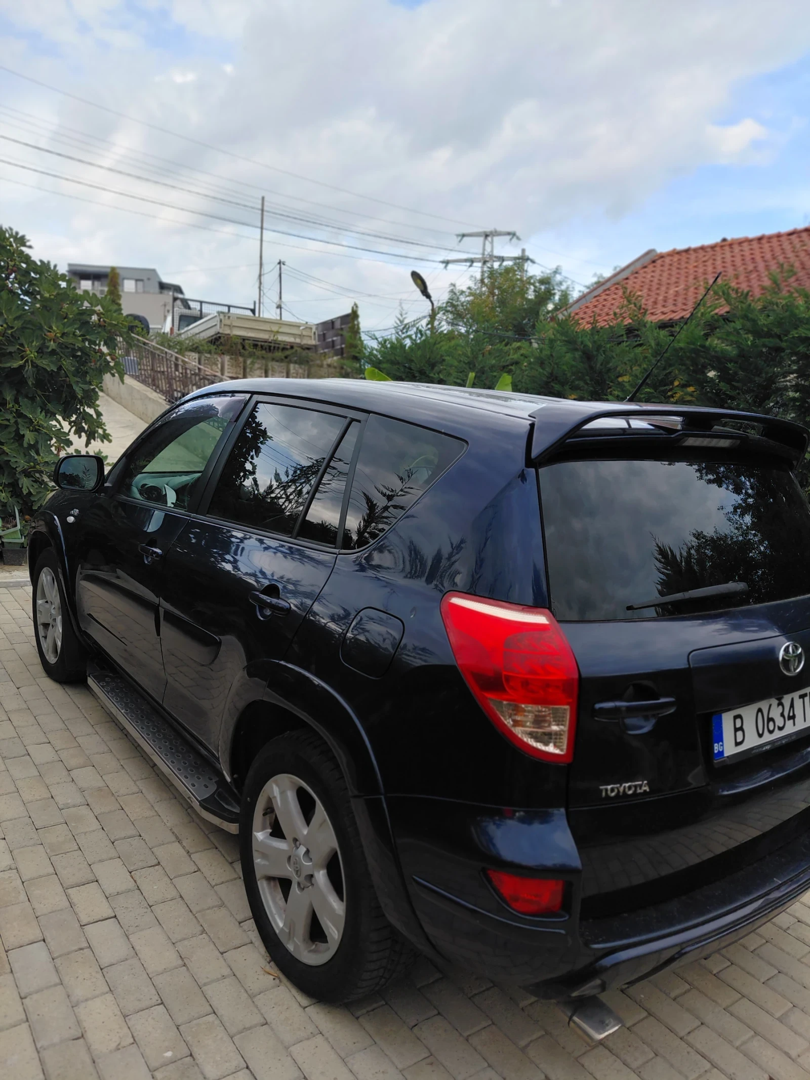 Toyota Rav4, снимка 4 - Автомобили и джипове - 56087914