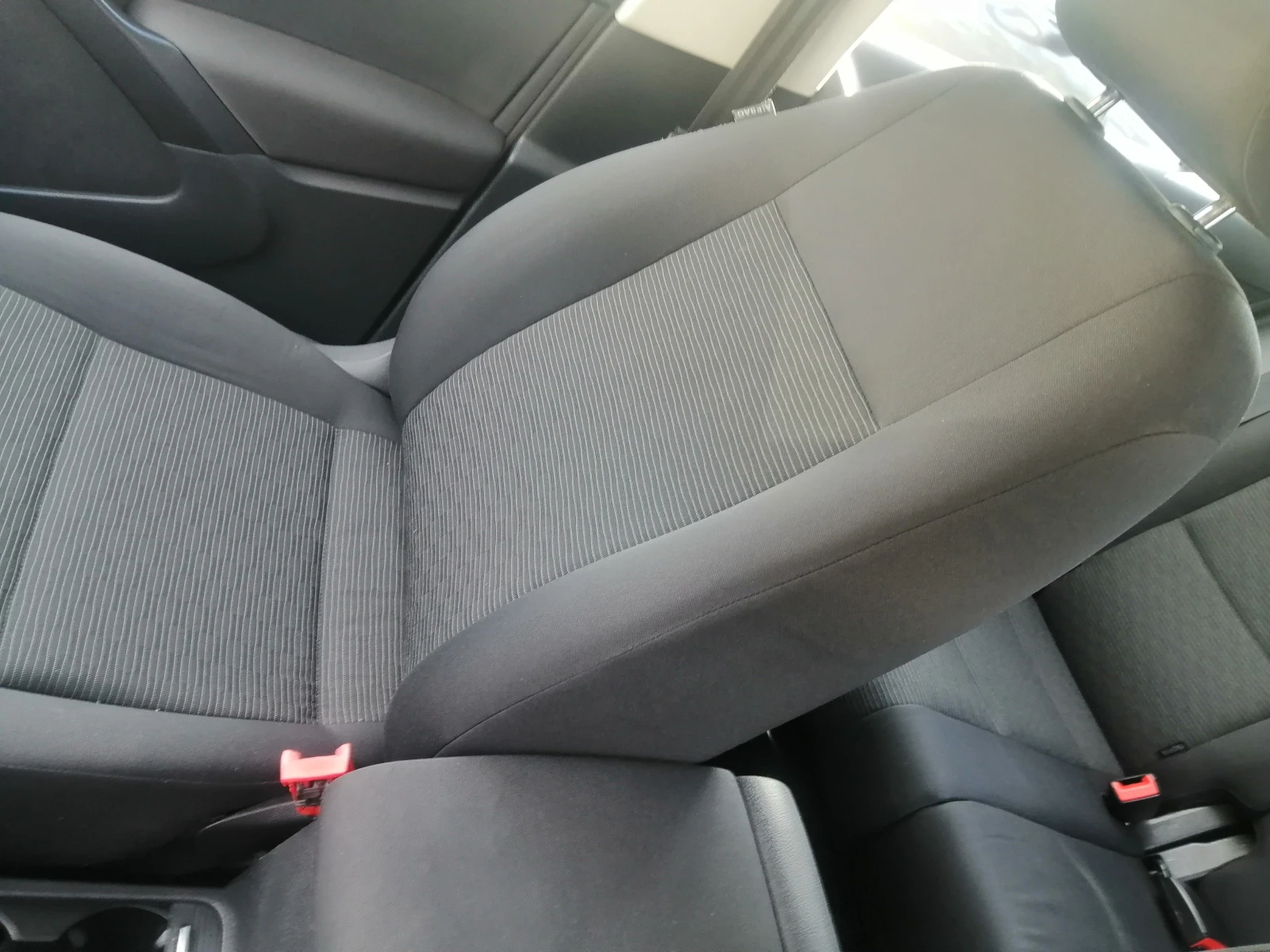 VW Tiguan, снимка 11 - Автомобили и джипове - 56244879