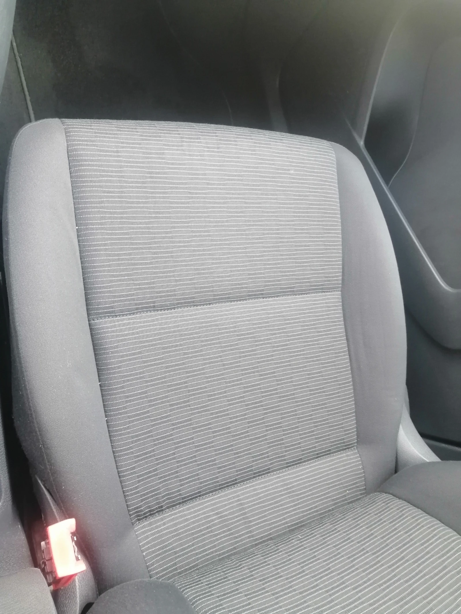 VW Tiguan, снимка 10 - Автомобили и джипове - 56244879