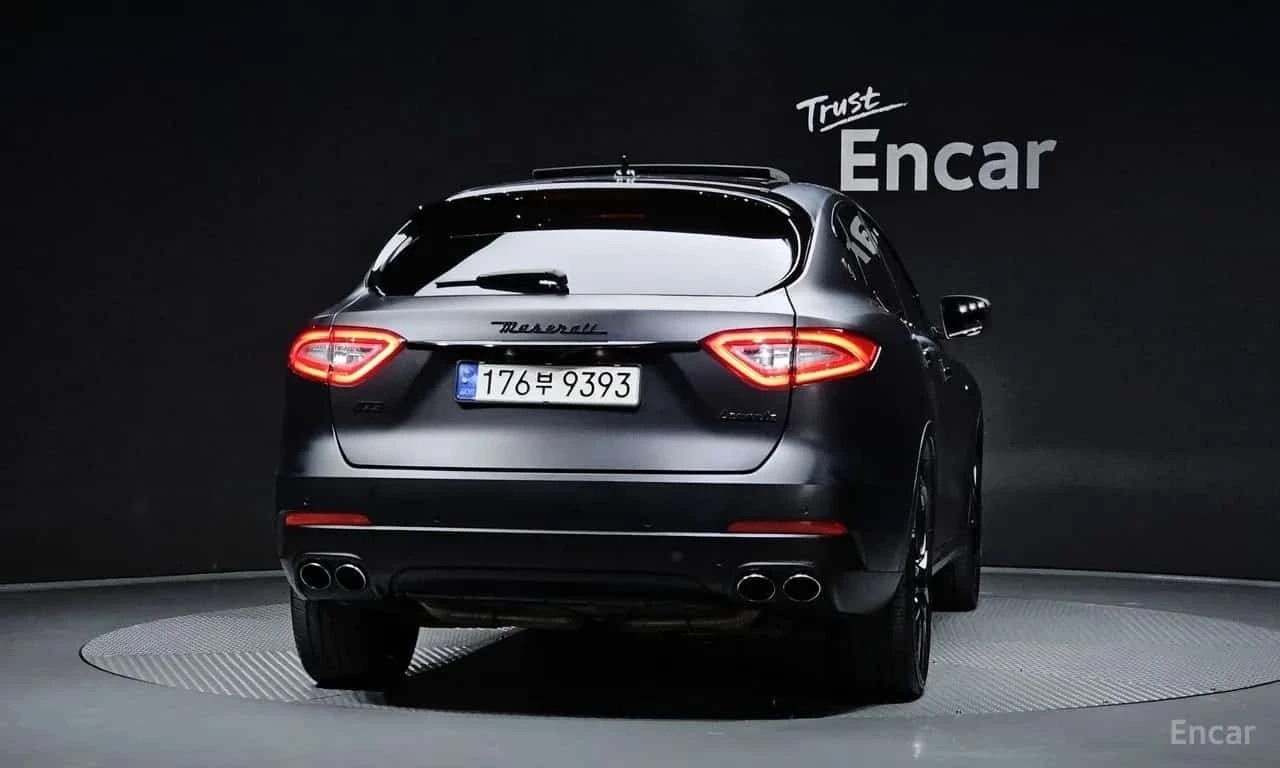 Maserati Levante * 3.0 AWD GranSport/ФИНАНСИРАНЕ, снимка 4 - Автомобили и джипове - 56301252