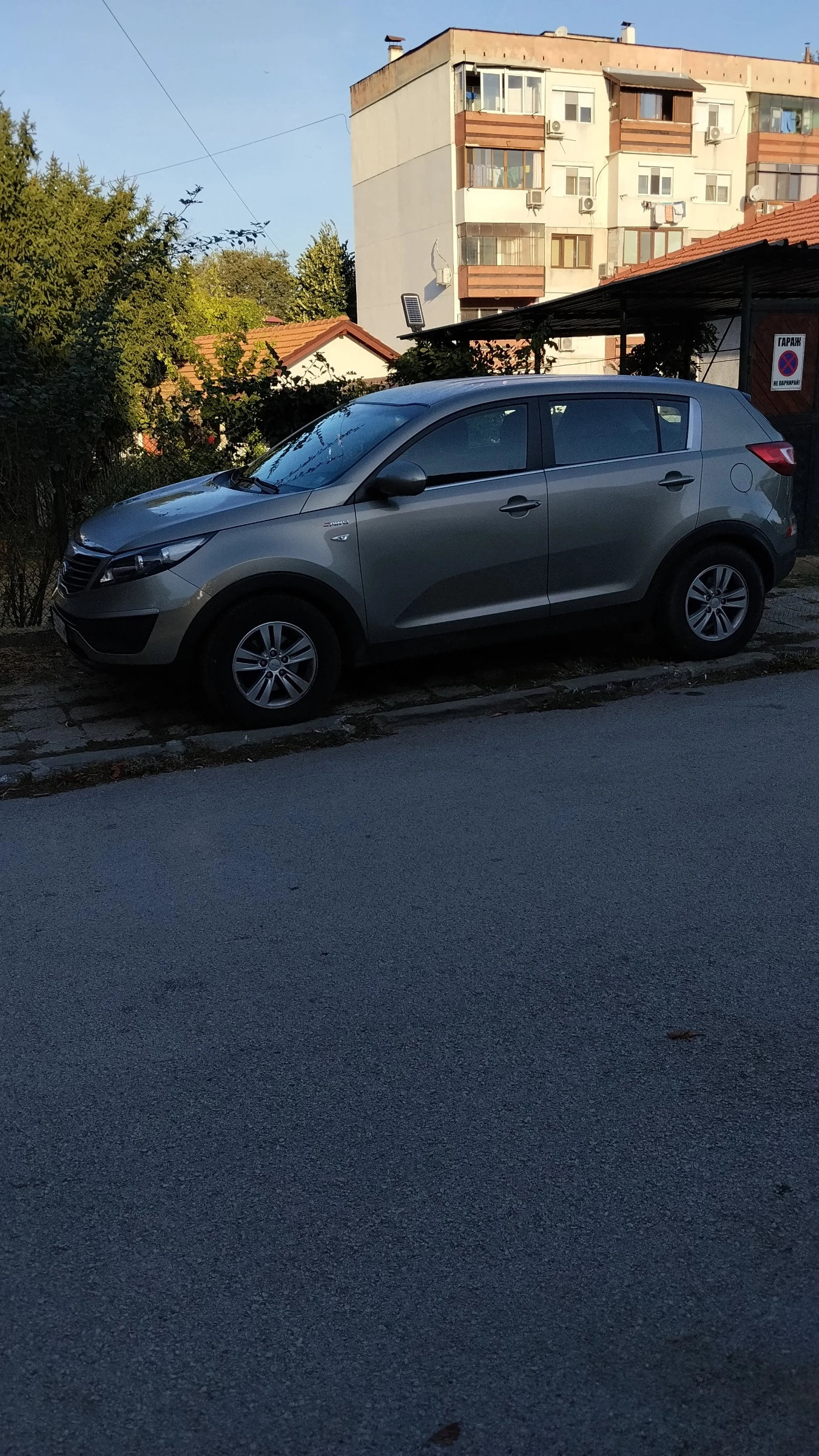 Kia Sportage, снимка 8 - Автомобили и джипове - 56378787