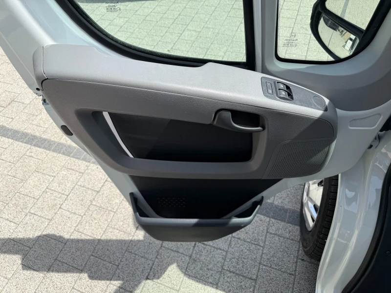 Fiat Ducato 2.3Multijet 9-местен 2хКлима , снимка 13 - Бусове и автобуси - 50221312