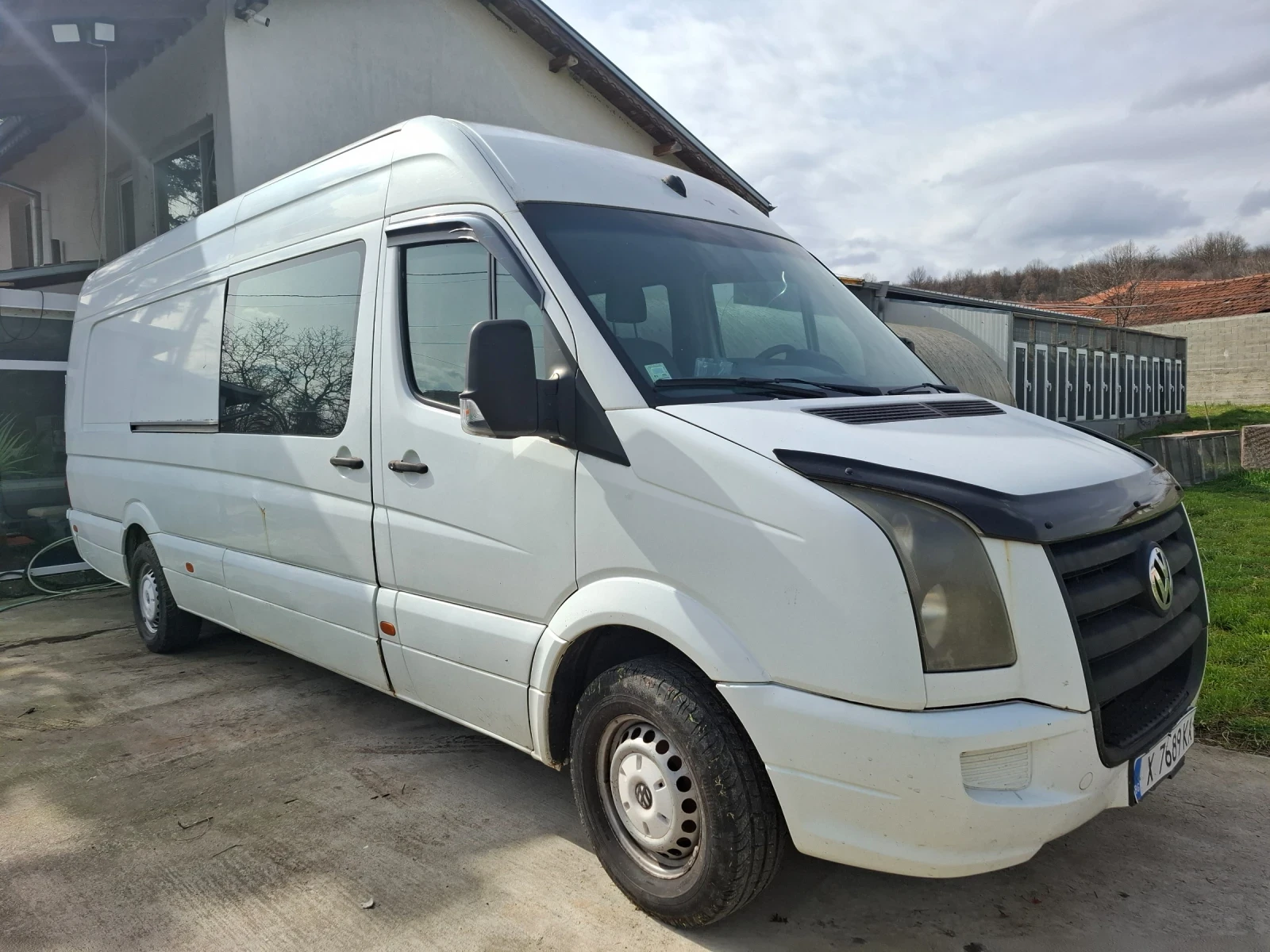 VW Crafter 2.5 TDI MAXI база 5-места