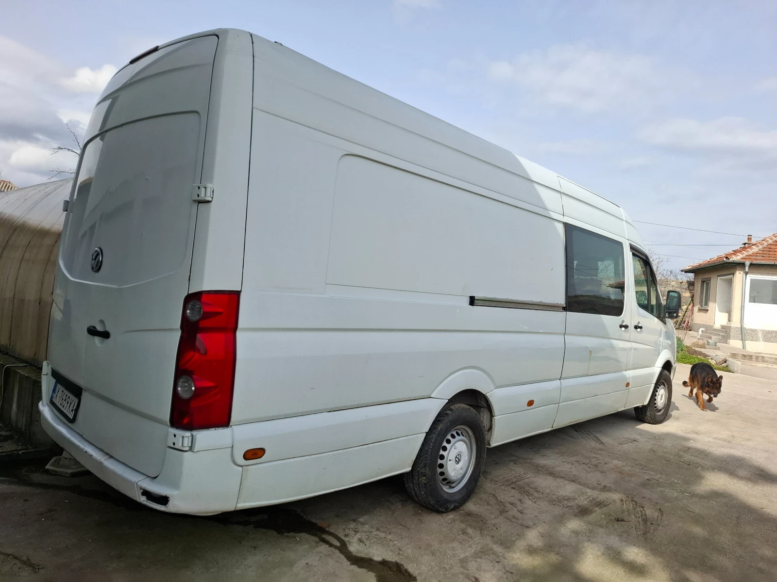 VW Crafter 2.5 TDI MAXI база 5-места, снимка 3 - Бусове и автобуси - 53898824