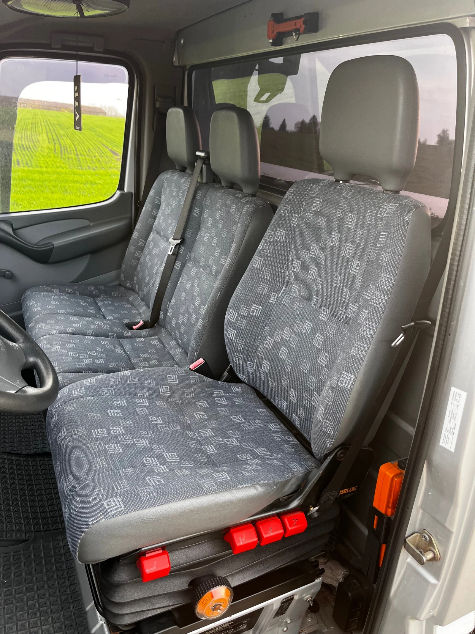 Mercedes-Benz 416  - изображение 9