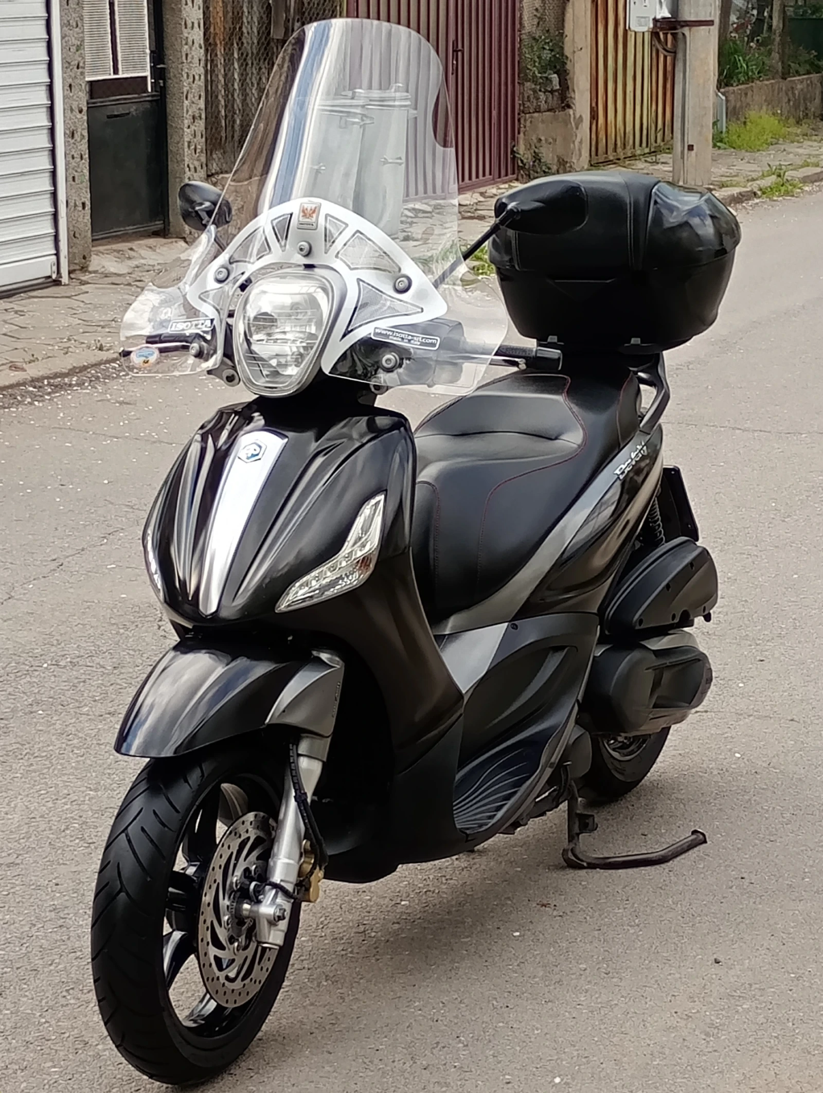 Piaggio Beverly 350i.ABS 2017 , снимка 2 - Мотоциклети и мототехника - 54030919