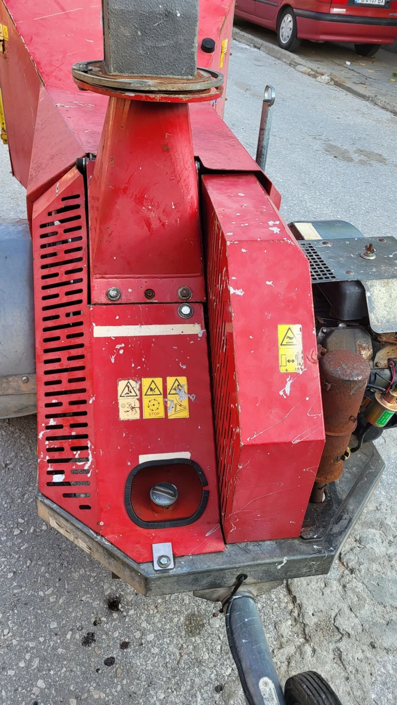 Специализирани машини Машини за дърводобив Petersen TH200, снимка 4 - Селскостопанска техника - 52544262