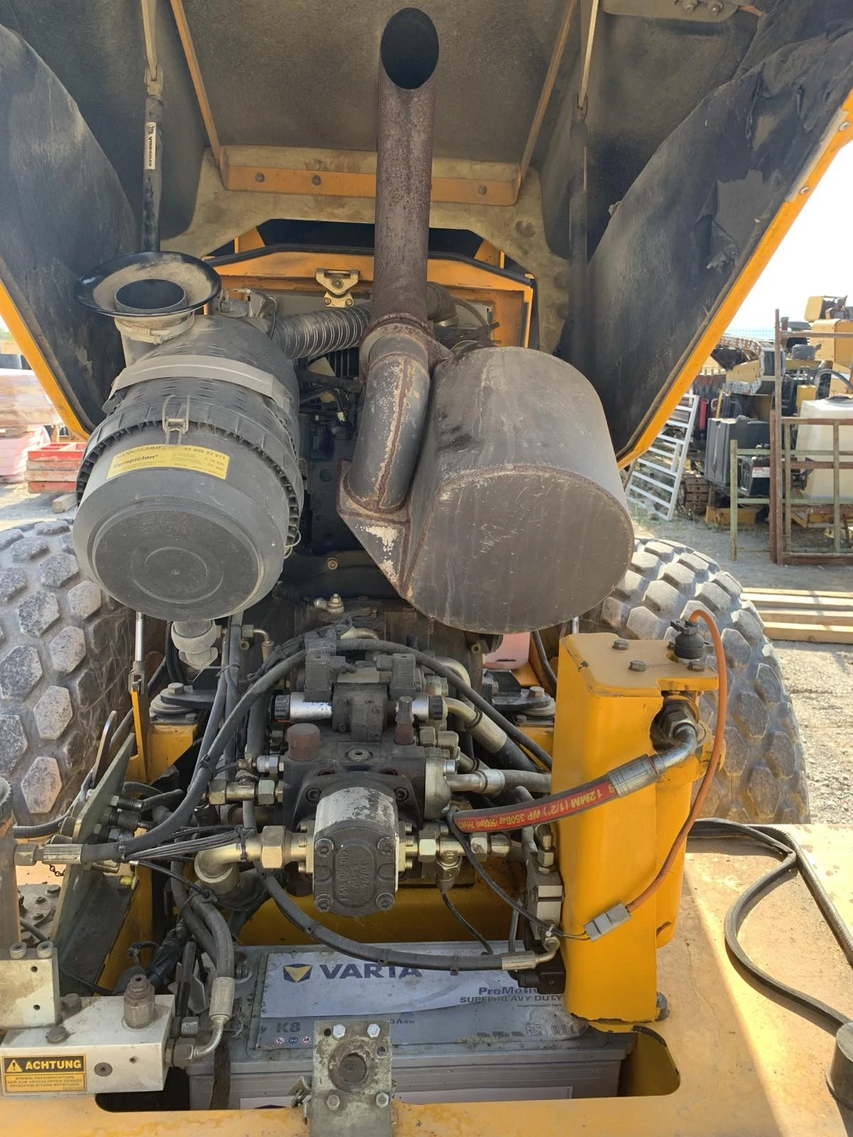 Валяк Друга марка JCB VIBROMAX VM75D - изображение 9