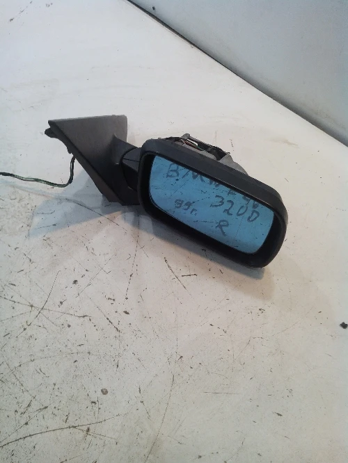 Дясно огледало за БМВ Е46 320D