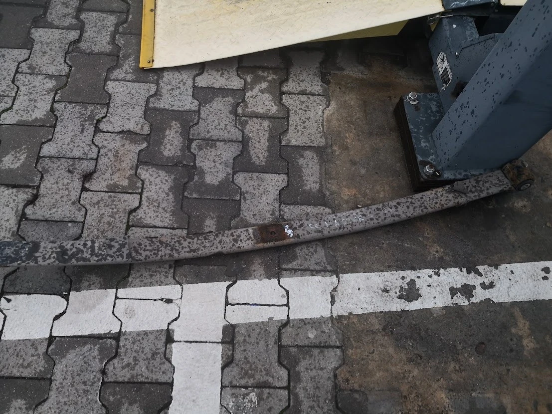      L200    350     0 | Mobile.bg   9