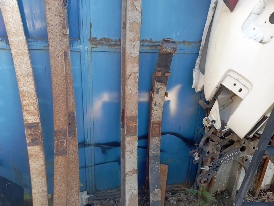      L200    350     0 | Mobile.bg   6