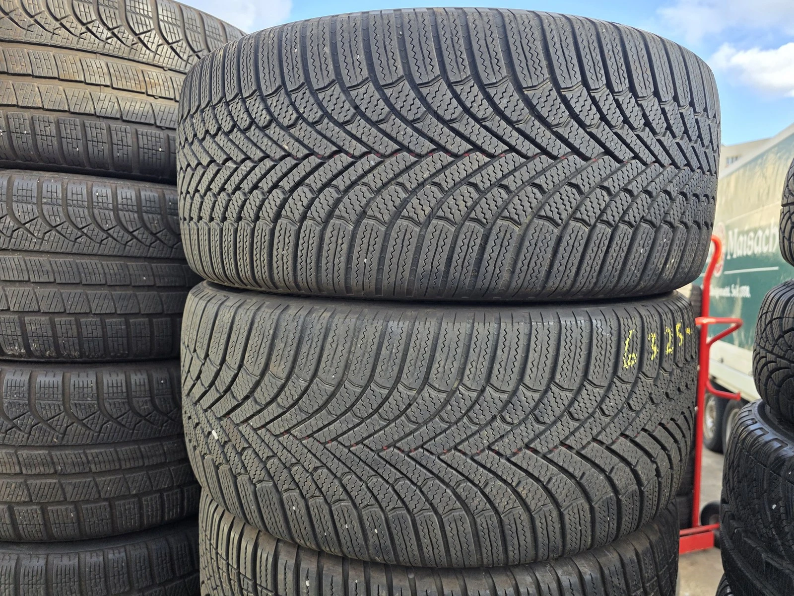 ���� 245/45R18 | Mobile.bg � ����������� 3