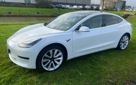 Tesla Model 3 CARPLAY/LONG RANGE/238HP/CAM/NAVI/75KWH/LED/, снимка 1
