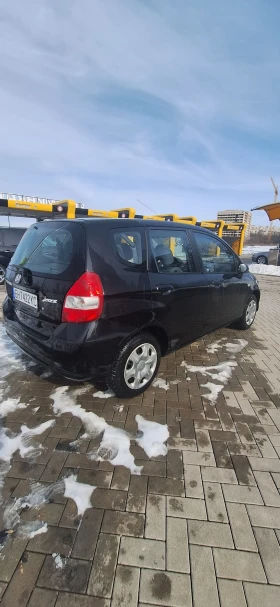 Honda Jazz 116000 км - 1999 € / 3909.70 лв. - 39415134 6
