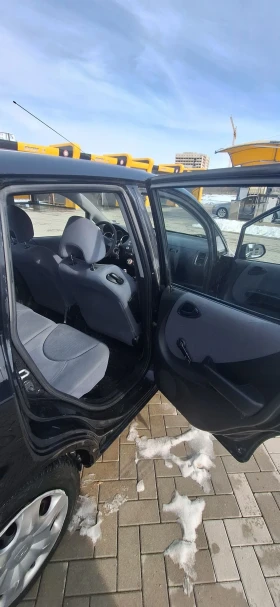 Honda Jazz 116000 км - 1999 € / 3909.70 лв. - 39415134 8
