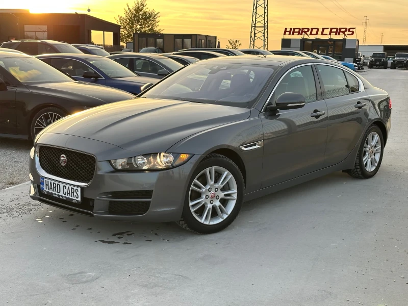 Jaguar XE 2.0D* 4X4* кожа* 2017г.* , снимка 1 - Автомобили и джипове - 48107034