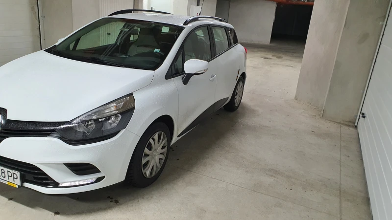 Renault Clio Life, снимка 2 - Автомобили и джипове - 48169510