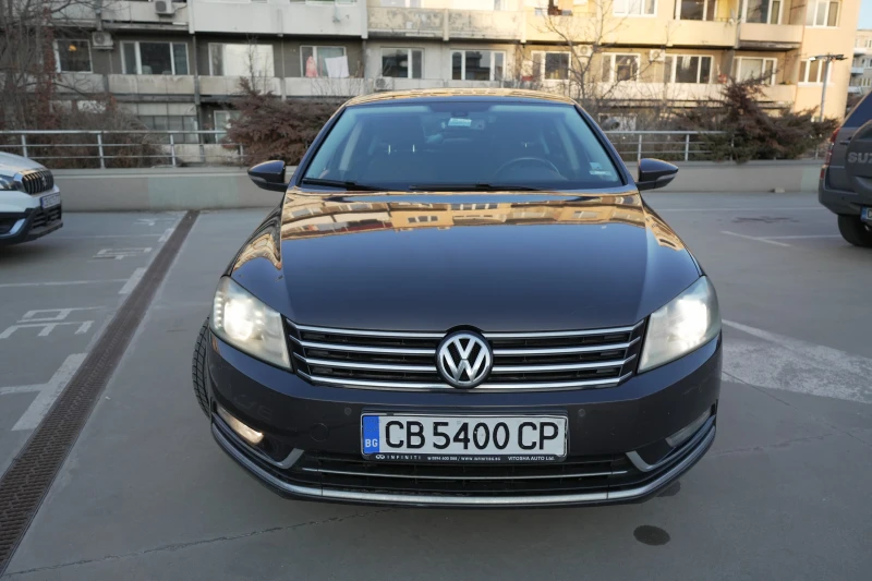 VW Passat, снимка 4 - Автомобили и джипове - 52300281