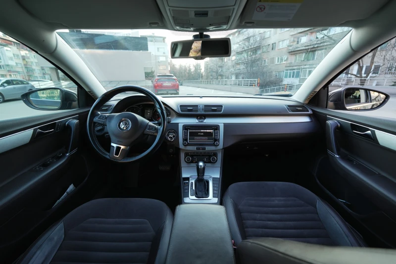 VW Passat, снимка 12 - Автомобили и джипове - 52300281