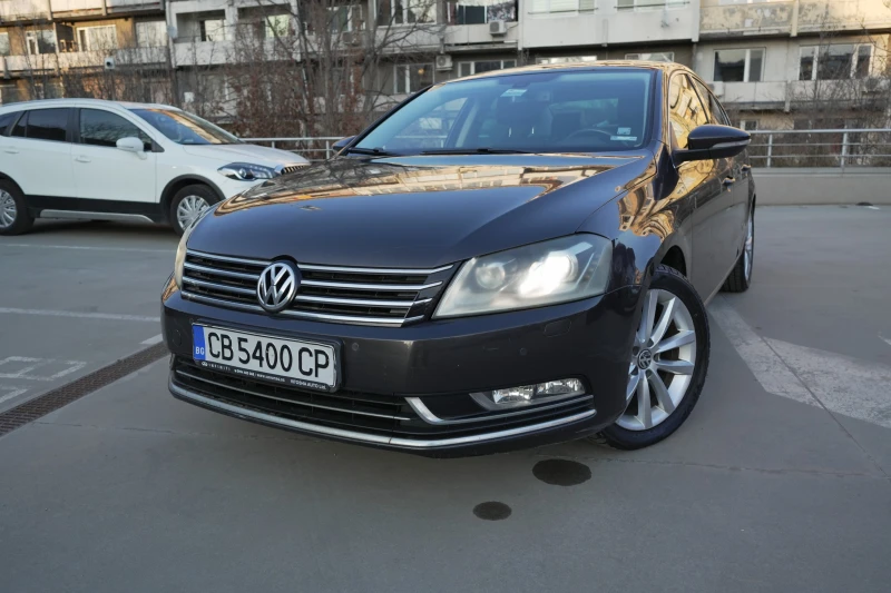 VW Passat, снимка 5 - Автомобили и джипове - 52300281