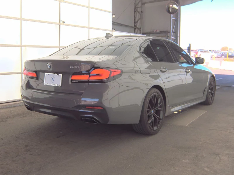 BMW 540 I / M-PACK / DISTRONIC / HEAD-UP / HARMAN, снимка 6 - Автомобили и джипове - 52383411