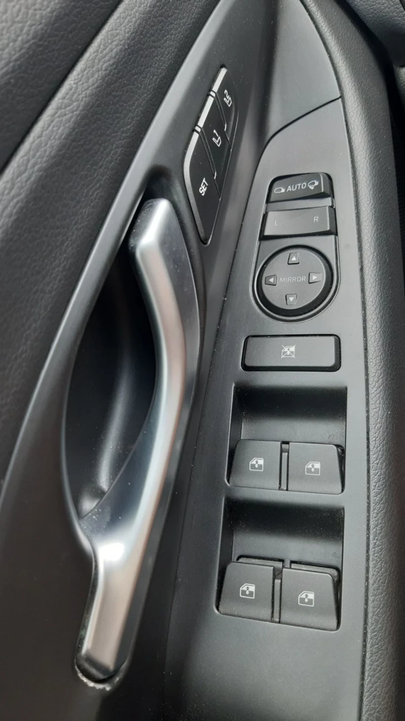 Hyundai I30 1.5 Mild Hybrid Fastback N line, снимка 11 - Автомобили и джипове - 52795068