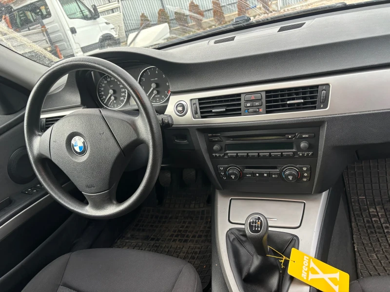 BMW 320 LPG Германия нова, снимка 6 - Автомобили и джипове - 53196447