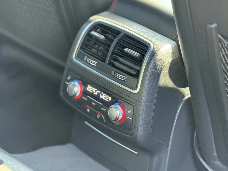 Audi A7 TECHNIK* DISTRONIC* S-LINE* BOSE* PARK ASSIST* , снимка 14 - Автомобили и джипове - 53431110