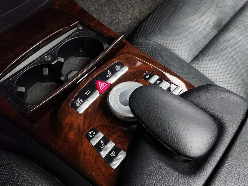 Mercedes-Benz S 350 L, снимка 15 - Автомобили и джипове - 53858482