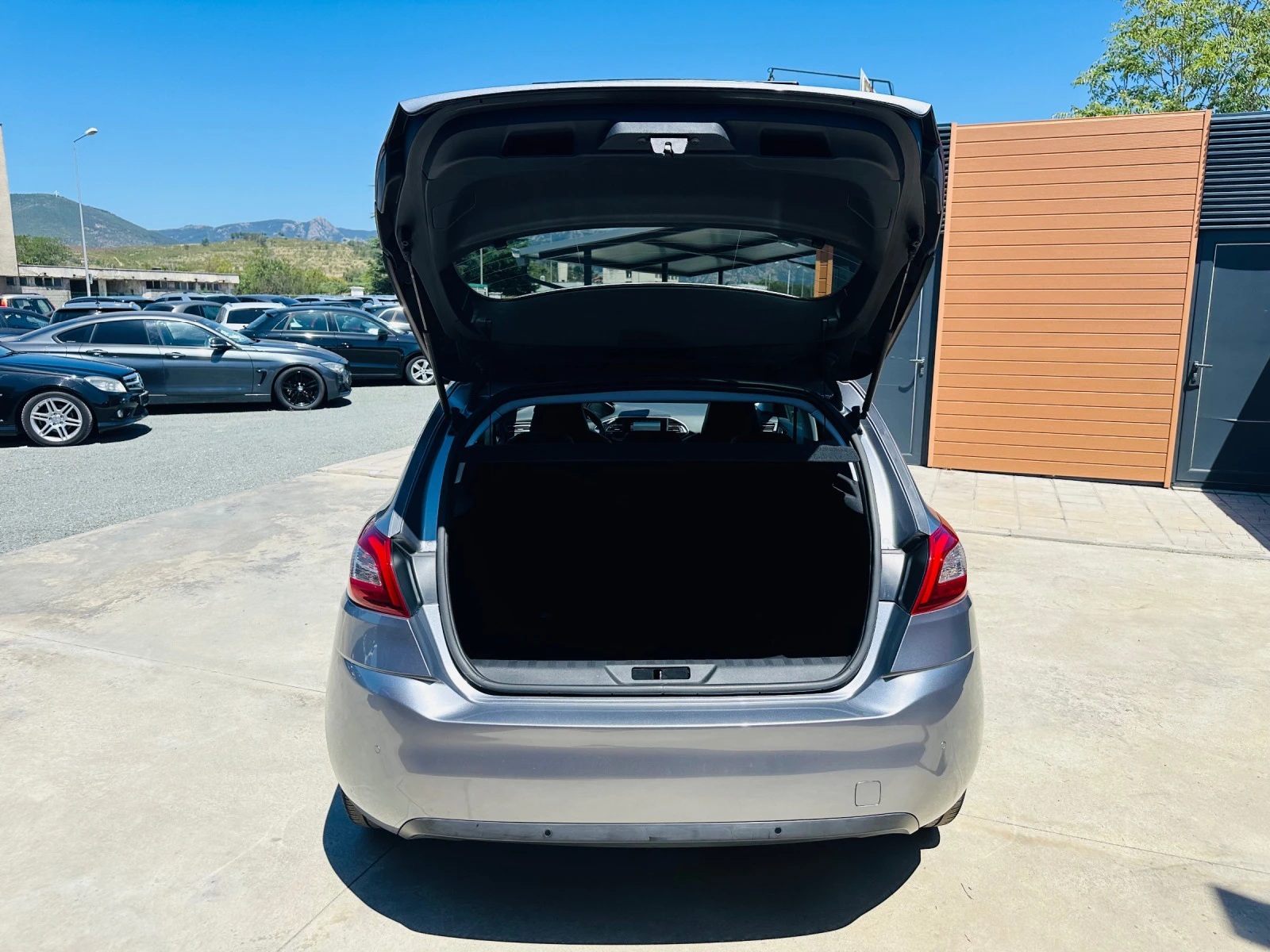 Peugeot 308 Allure/Keyless/Led/Navi/Camera | Mobile.bg   13