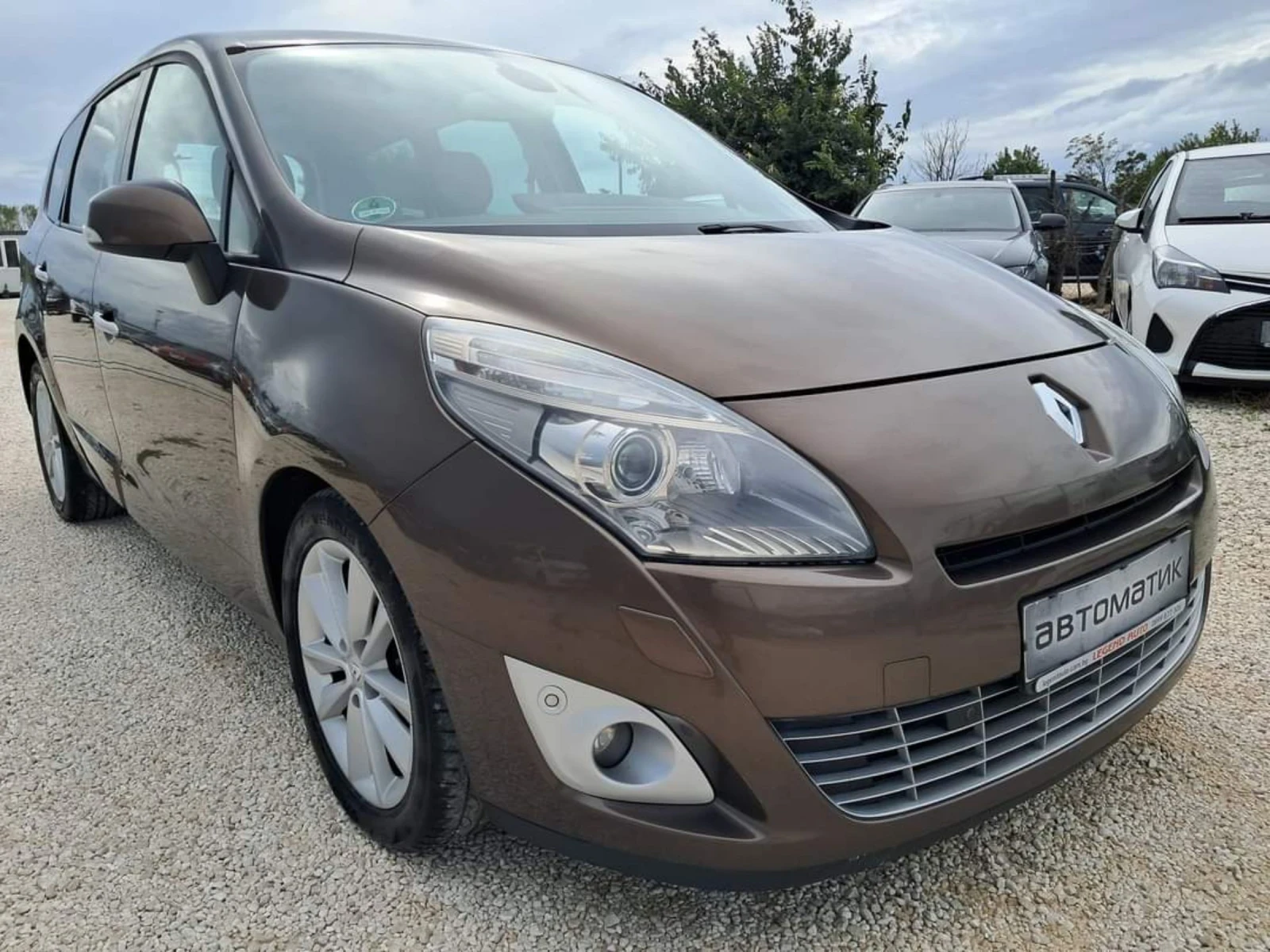 Renault Grand scenic 2.0TDI АВТОМАТИК  - изображение 3