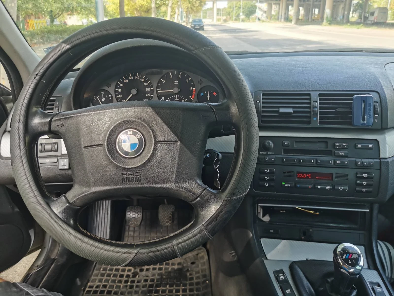 BMW 318  - изображение 5