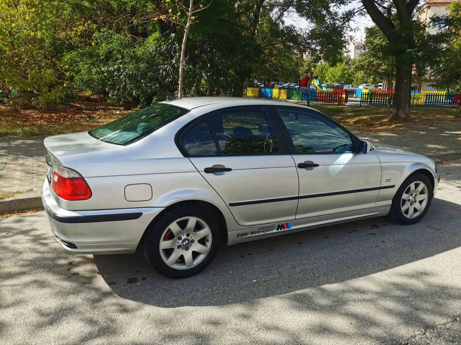 BMW 318  - изображение 6