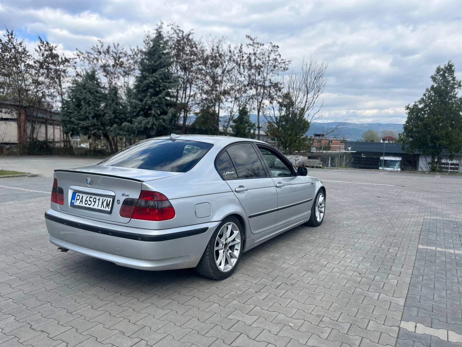 BMW 330  - изображение 3