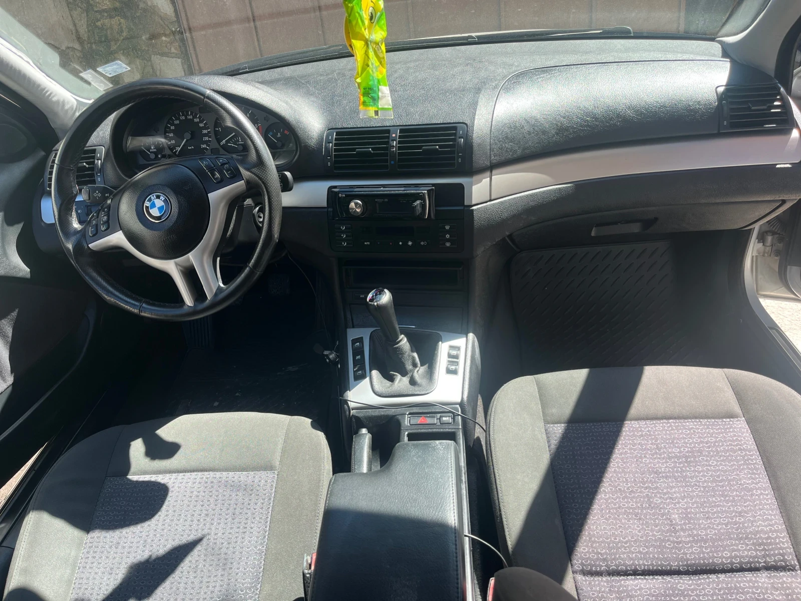 BMW 330  - изображение 7