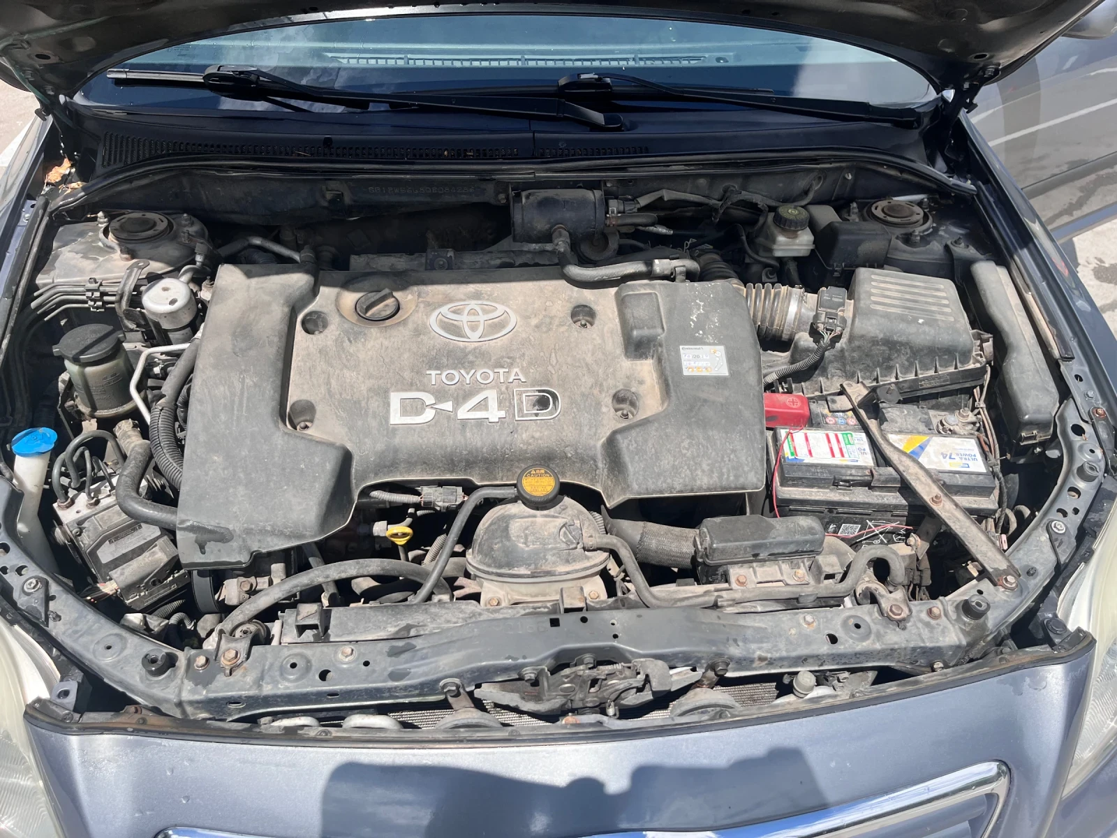 Toyota Avensis  - изображение 8