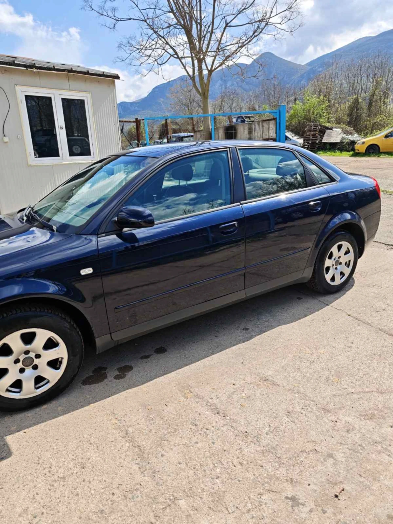 Audi A4 B6 - изображение 3