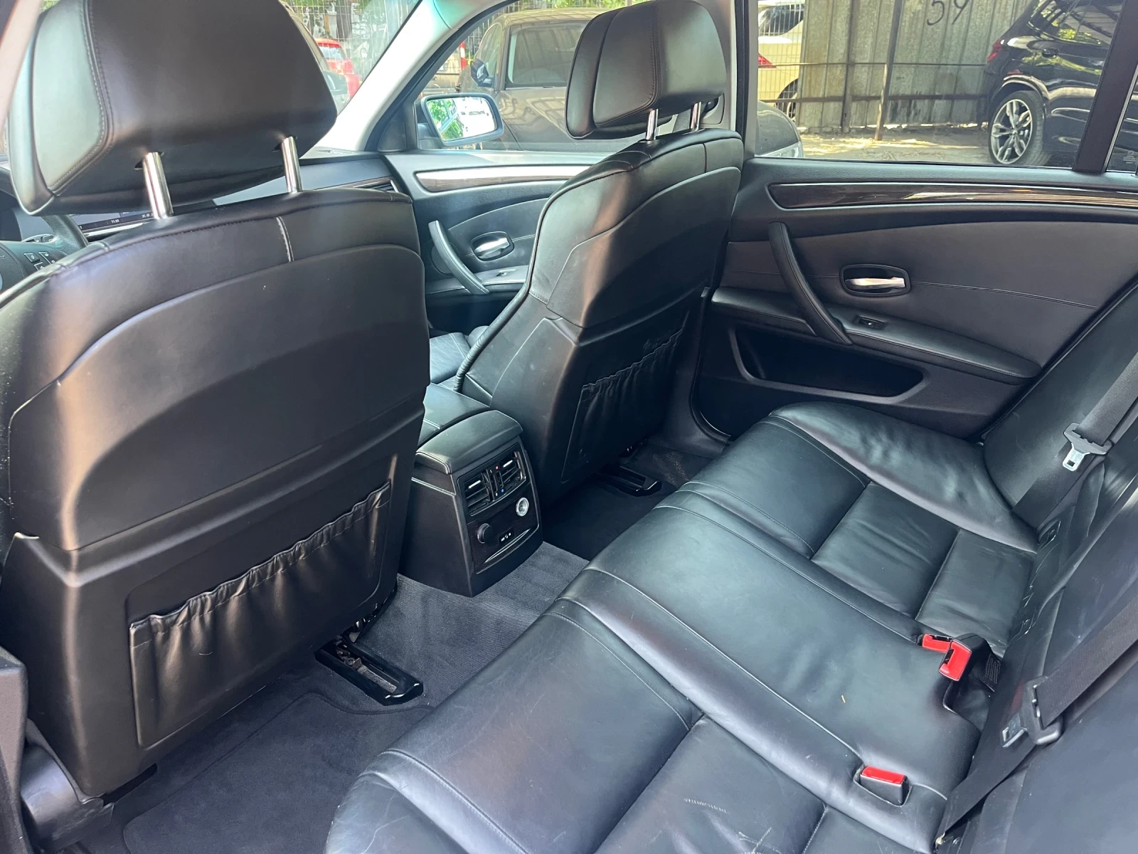 BMW 530 xi Facelift Steptronic | Mobile.bg   11