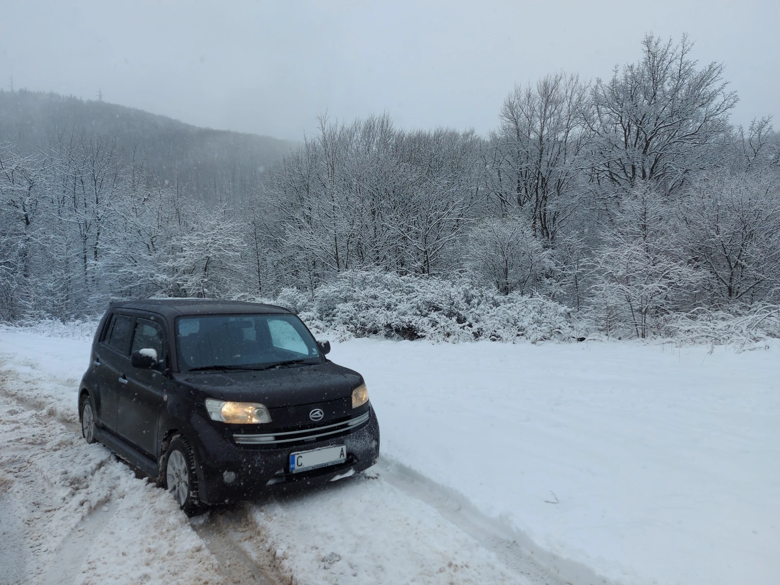 Daihatsu Materia 4x4 - изображение 10