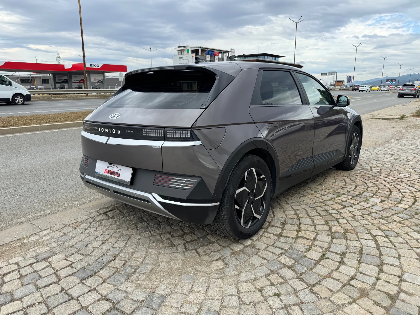 Hyundai Ioniq 5 4x4 - изображение 6