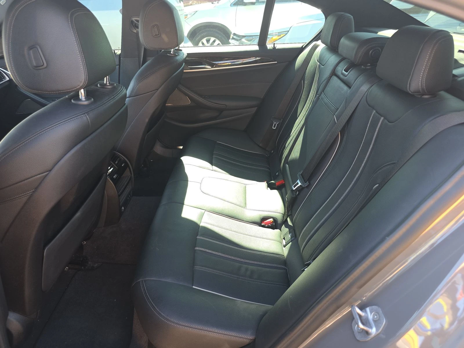 BMW 540 I / M-PACK / DISTRONIC / HEAD-UP / HARMAN | Mobile.bg   11