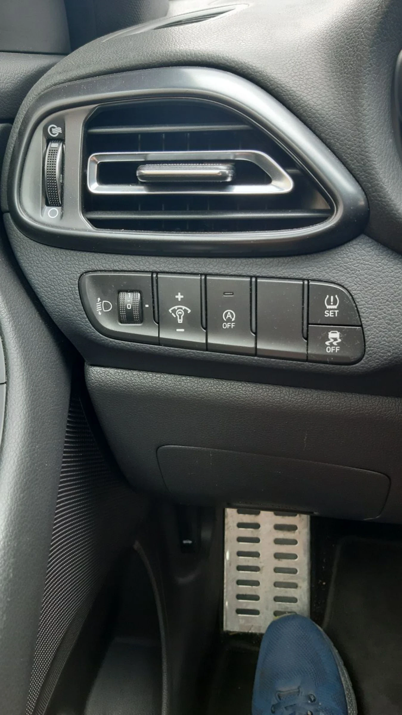 Hyundai I30 1.5 Mild Hybrid Fastback N line | Mobile.bg � ����������� 12