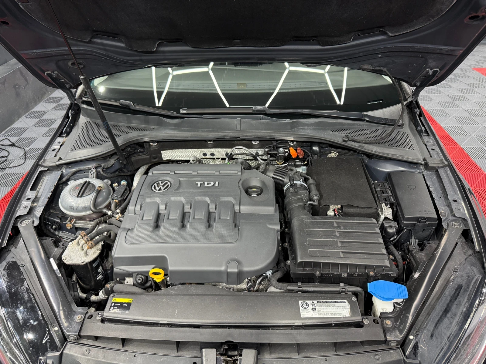 VW Golf 2.0TDI | Mobile.bg � ����������� 11