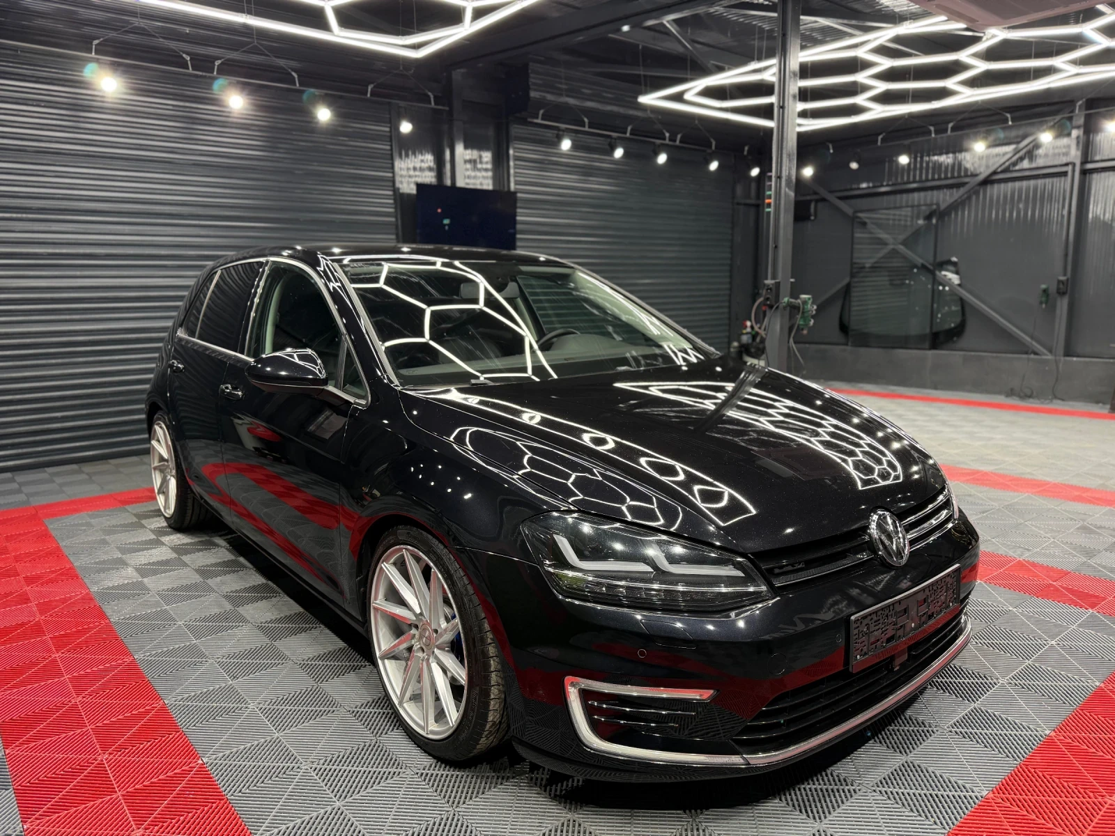 VW Golf 2.0TDI - изображение 5