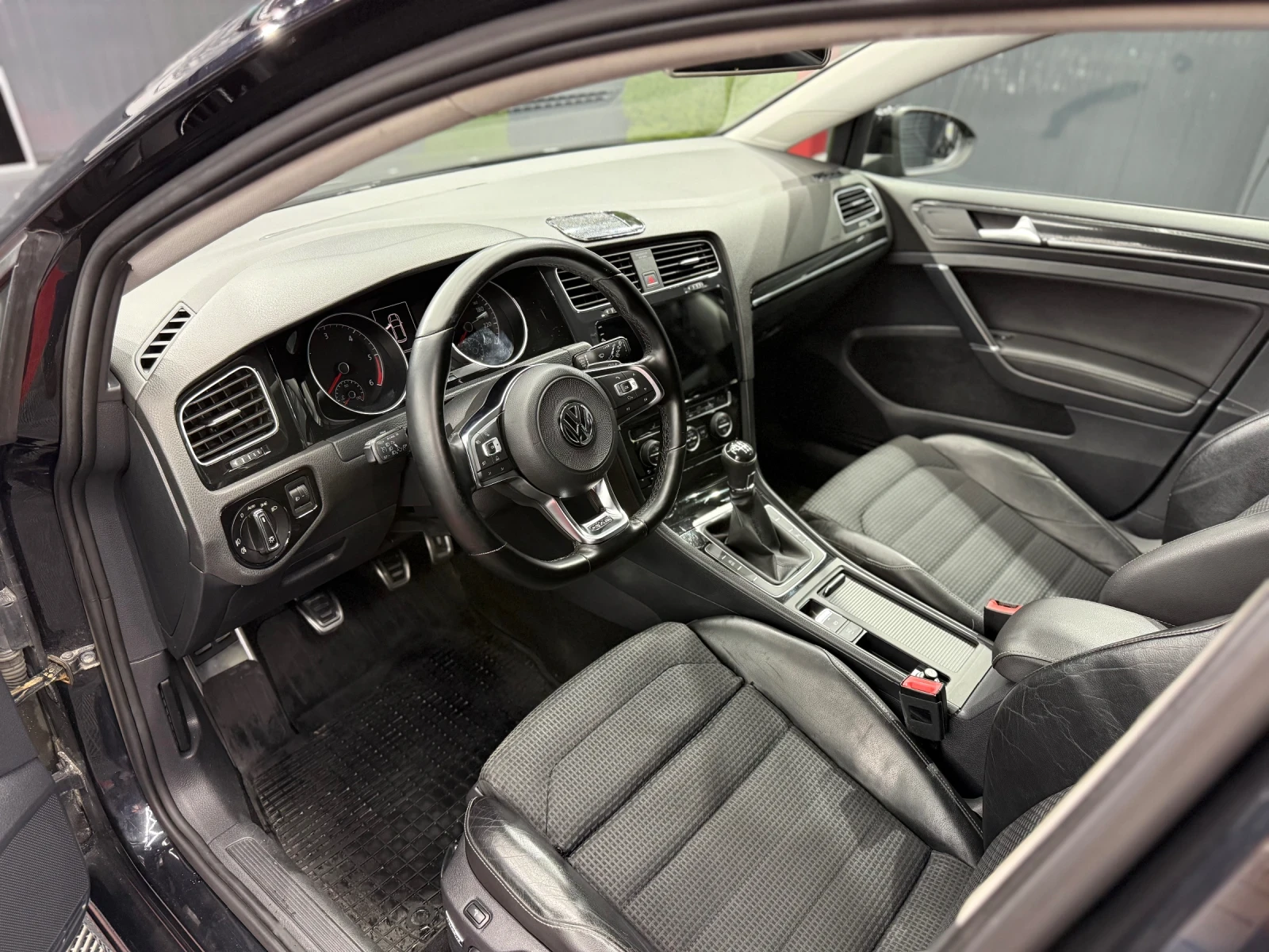 VW Golf 2.0TDI - изображение 6