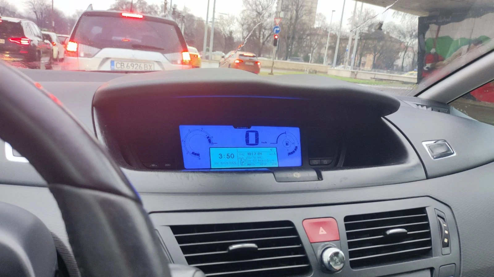 Citroen Grand C4 Picasso HDI 1.6 - изображение 2