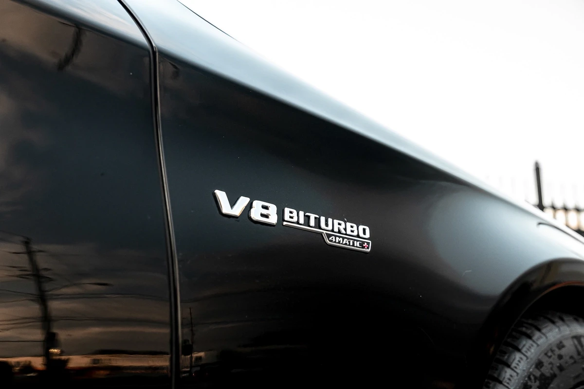 Mercedes-Benz S 63 AMG * AMG Line * HeadUp * * AвтоКредит* (ЦЕНА ДО БГ) - изображение 8