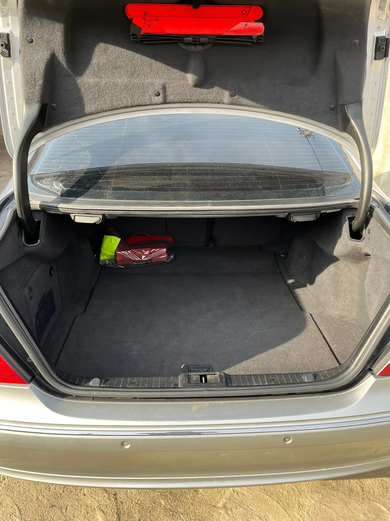 Mercedes-Benz E 320, снимка 4 - Автомобили и джипове - 53802068