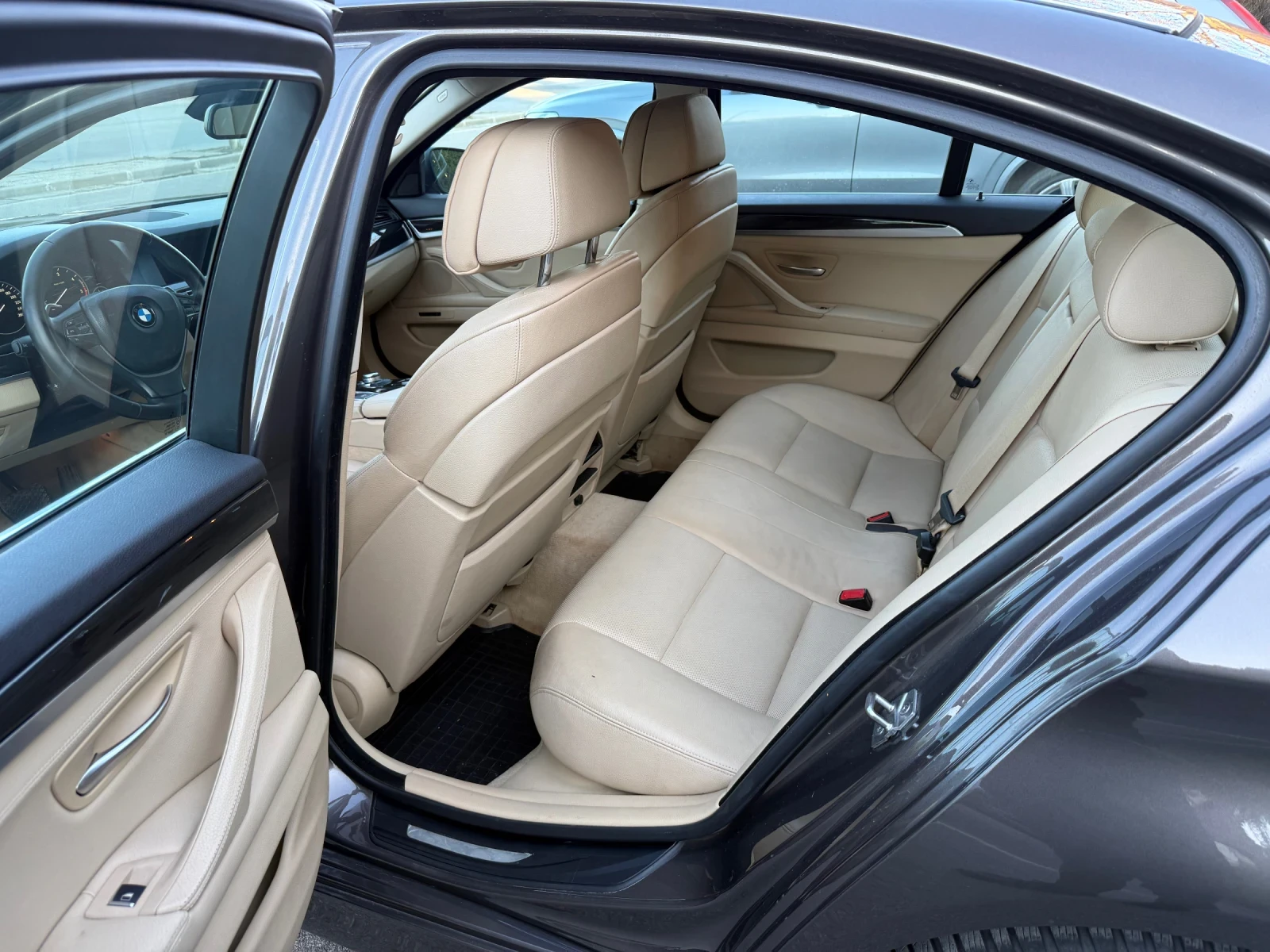 BMW 530 d xDrive 258к.с, снимка 10 - Автомобили и джипове - 53803740