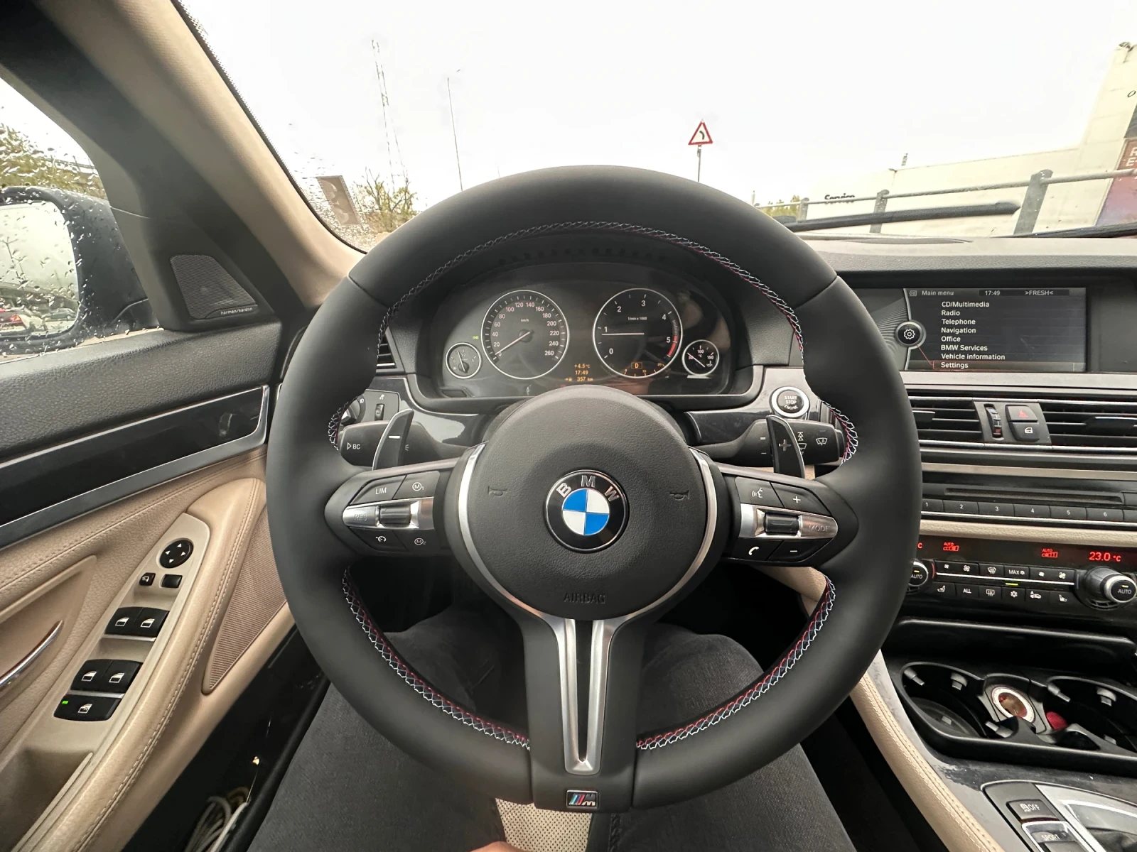 BMW 520, снимка 5 - Автомобили и джипове - 53820950